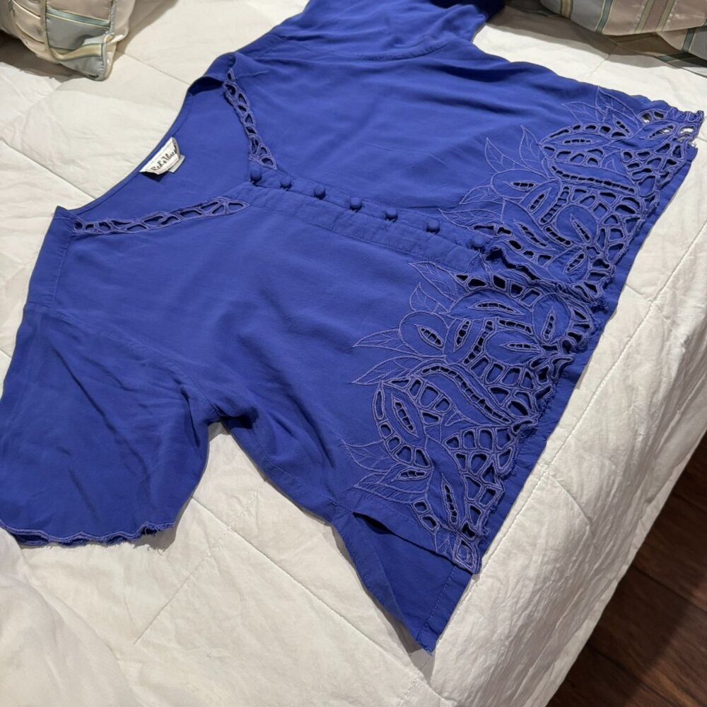 Rough Edge cut out short sleeve top - Picture 10 of 10